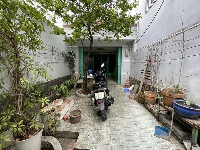 Hình ảnh Cho Thuê Nhà Nguyên Căn Đường Lê Công Phép . Bình Tân