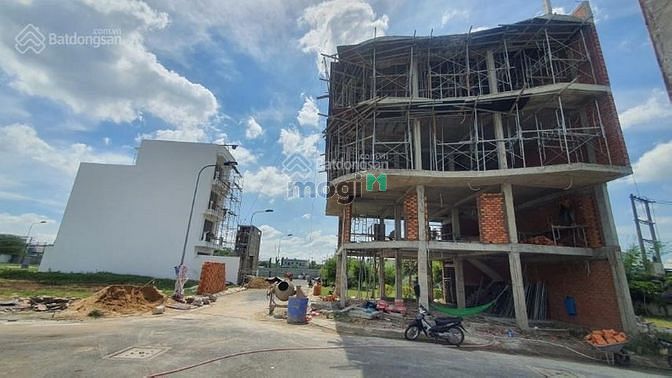 Hình ảnh Bán gấp lô đất thổ 60m2, Hưng Lộ 2, gần Ngã Tư 4 Xã- Bình Tân