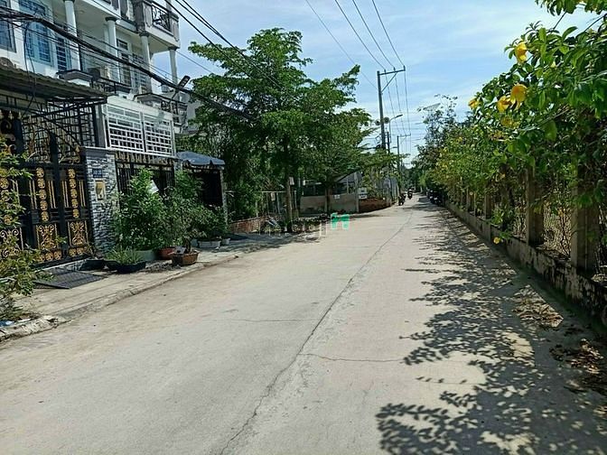 Hình ảnh Bán Gấp Lô Đất Làng Đại Học 7x20 Giá 8 Tỷ 3