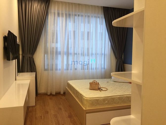 Hình ảnh Cho thuê căn 2PN 2WC 81m2 Gold View Quận 4 nội thất cao cấp giá 18 tr