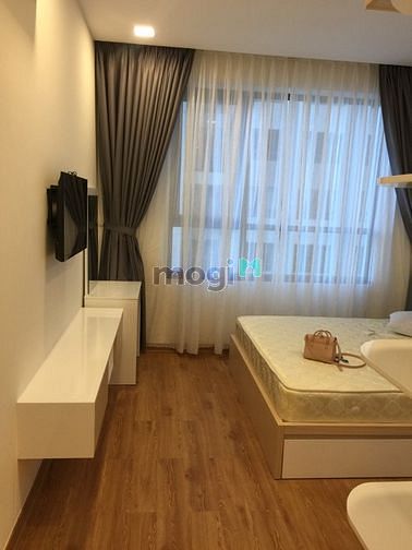 Hình ảnh Cho thuê căn 2PN 2WC 81m2 Gold View Quận 4 nội thất cao cấp giá 18 tr