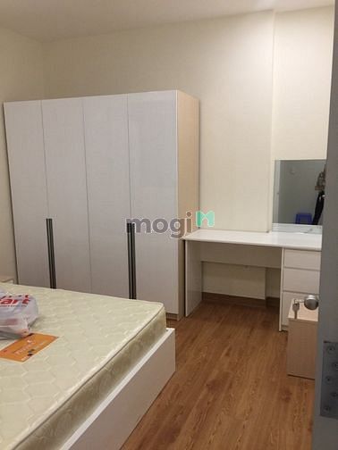 Hình ảnh Cho thuê căn 2PN 2WC 81m2 Gold View Quận 4 nội thất cao cấp giá 18 tr