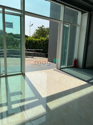 Hình ảnh Cần cho thuê Shophouse-120m2 Kris Vue quận 2 giá 20TR