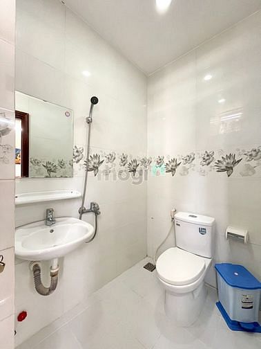 Hình ảnh 🏵️🌺Mb6623 nạp rút nhanh chóng Studio SANG TRỌNG ĐẲNG CẤP, BAN CÔNG thoáng mát, Quận 10