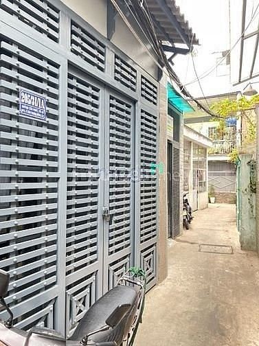 Hình ảnh Bám nhà Hẻm Huỳnh Tấn Phát quận 7