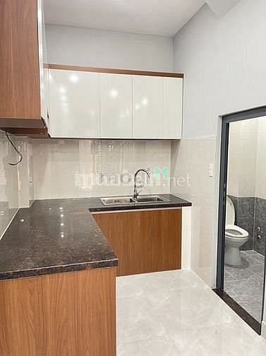Hình ảnh Bám nhà Hẻm Huỳnh Tấn Phát quận 7
