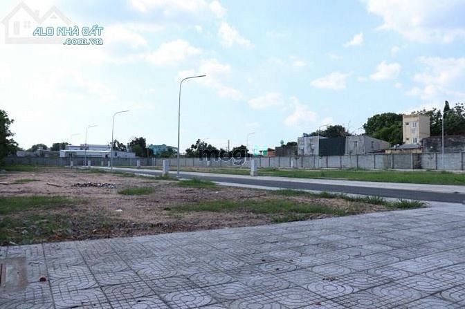 Hình ảnh Đất thổ cư thị trấn củ chi 160m2 1ty5 hỗ trợ 3 bên 85%, vị trí cực đẹp