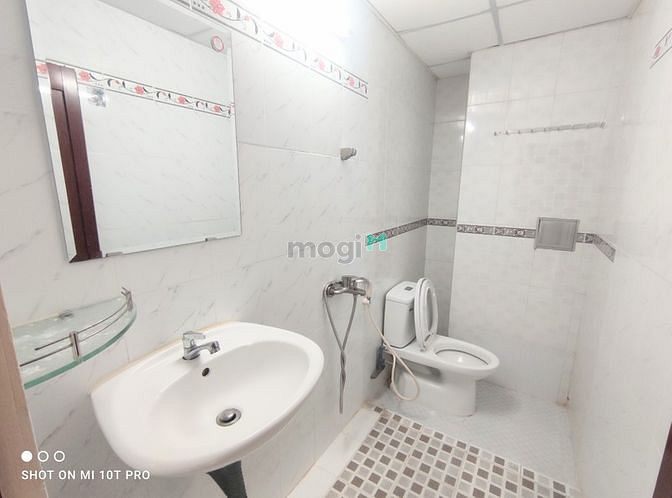 Hình ảnh << MQhouse.vn >_ban công 1p duy nhất_nhà mới