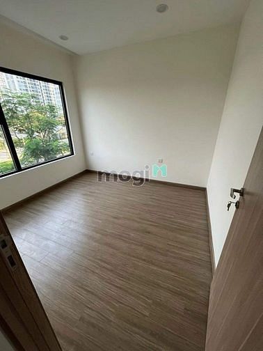 Hình ảnh Mb6623 nạp rút nhanh chóng Vinhome 2PN 2WC giá rẻ Q9