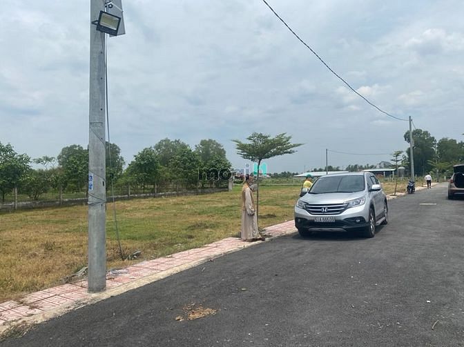 Hình ảnh Đất sát DT824 Full thổ cư 5x20m sổ hồng riêng