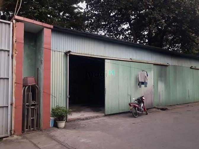 Hình ảnh Cần SHARE kho 50m2, giá 6 triệu/tháng (Có hình ảnh thực tế).