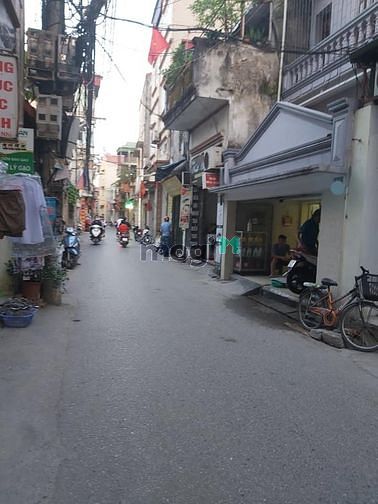 Hình ảnh Cần bán nhà mặt đường ô tô Liễu Giai, Đội Cấn, ngõ thông , 4,3 tỷ