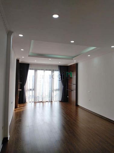 Hình ảnh Cần bán nhà mặt đường ô tô Liễu Giai, Đội Cấn, ngõ thông , 4,3 tỷ