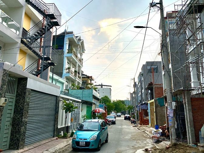 Hình ảnh Bán đất góc 2 MT đường xe hơi Lê Văn Chí Thủ Đức-4ty4