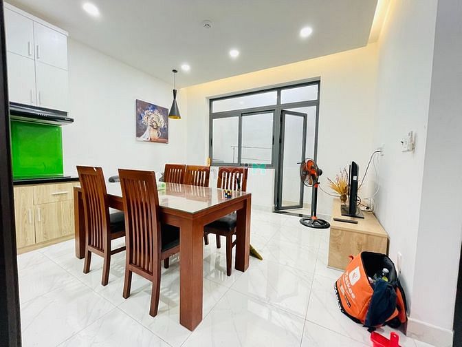 Hình ảnh Nhà CHDV 2studio 4ph vs 1mb HXH Hồng Trà T. Bình