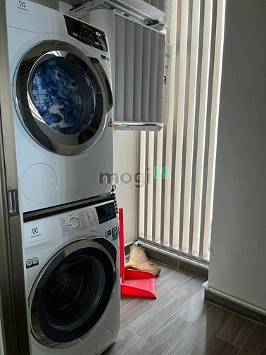 Hình ảnh M8 Lầu cao 86m2 2 phòng full nội thất