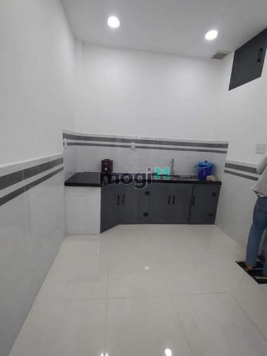 Hình ảnh Quận 6 - Lô góc - Hẻm 5m - Nhà mới đẹp - 3.8 tỷ