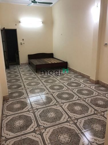 Hình ảnh Cho thuê phòng 24m2 khép kín tại Q.Hoàn Kiếm