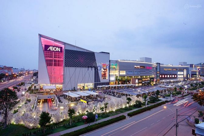 Hình ảnh Bán đất ngay Giga Mall, Phạm Văn Đồng, giá  2 tỷ900 , TC 100%, SHR
