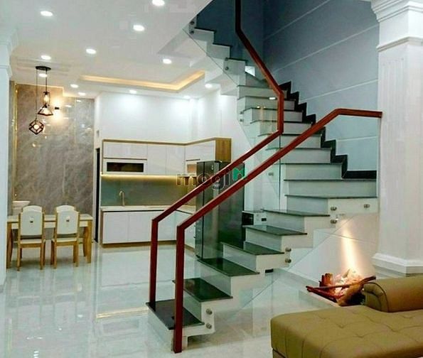 Hình ảnh Bán nhà hẻm gần chợ Cù Chính Lan,Tân Bình 38m2 giá 2tỷ2 có SHR