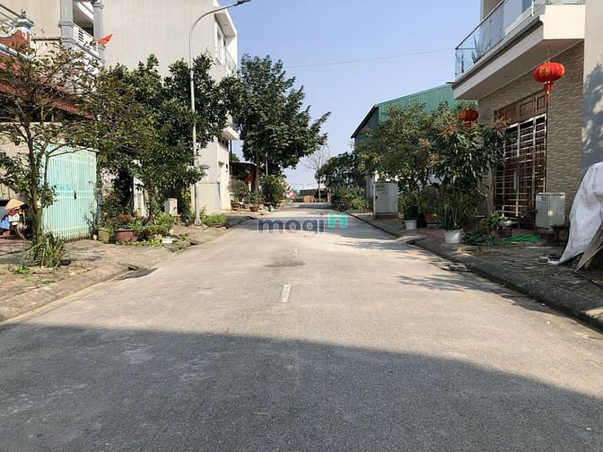 Hình ảnh Bán đất TĐC Kiêu Kỵ sát vườn hoa, nằm giữa các dự án lớn Vin và Ecopar