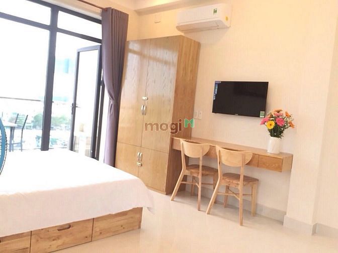 Hình ảnh Studio - Ban công thoáng mát - Full nội thất - Tôn Thất Thuyết Quận 4