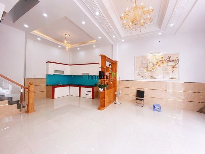 Hình ảnh cần bán nhà hẻm 2 xe hơi né nhau