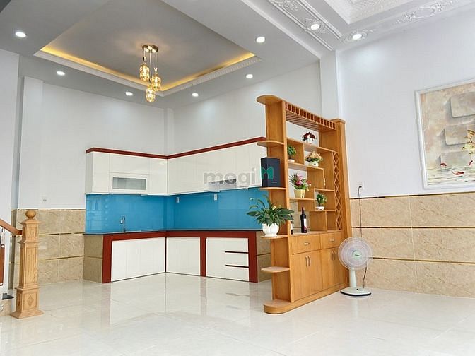 Hình ảnh cần bán nhà hẻm 2 xe hơi né nhau