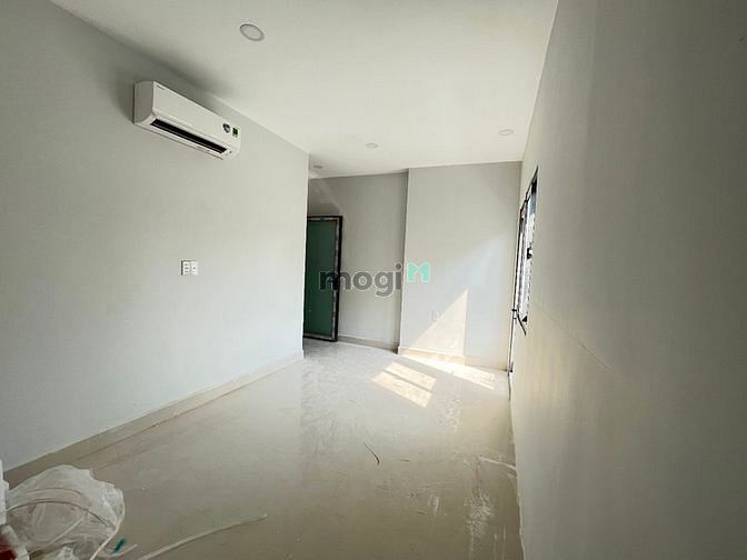 Hình ảnh Mb6623 nạp rút nhanh chóng Trung tâm Quận 10 full nội thất - cửa sổ balcony