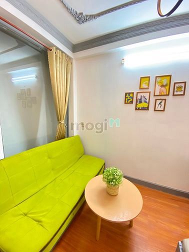 Hình ảnh Siêu Hot Căn Hộ Dịch Vụ - Decor Mới mẻ- Thoáng Mát - Ban công lớn