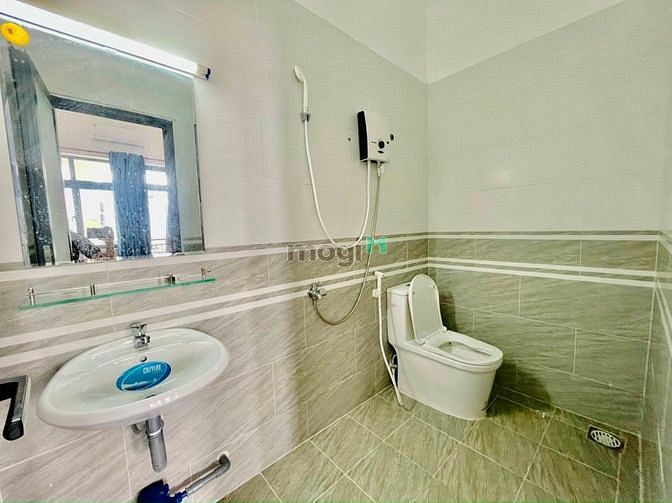 Hình ảnh CHDV Cửa Sổ Lớn - Diện Tích Rộng - Bếp Xa Giường