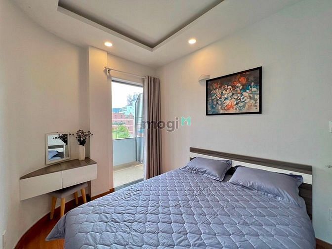 Hình ảnh Cho thuê CHDV Studio full nội thất. Ban công. Gần Chợ Cô Giang. Quận 1