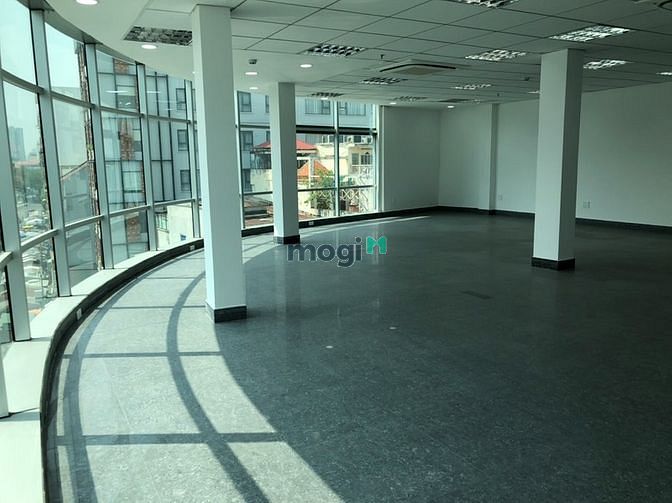 Hình ảnh Cho thuê hoặc bán Building ngay trung tâm Quận 1