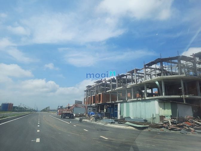 Hình ảnh Bán gấp lô đất Becamex vị trí trung tâm giá 8,5tr/m