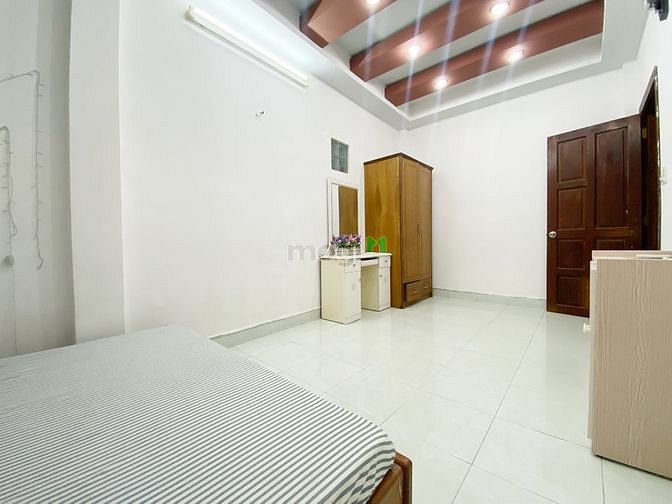 Hình ảnh Phòng Full NT rộng thoáng gần cv làng hoa