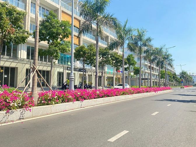 Hình ảnh Bán shophouse Saritown Sala. Vị trí đẹp.