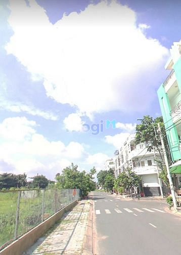 Hình ảnh Cần bán lô đất đường số 82 Khu II, P10, Q6. Dt100 m2, sổ hồng riêng.