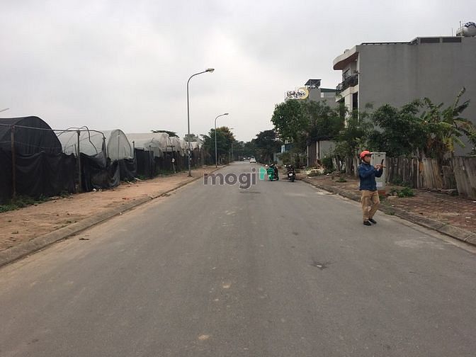 Hình ảnh Bán lô đất 40m tái định cư Giang Biên view trực diện cánh đồng