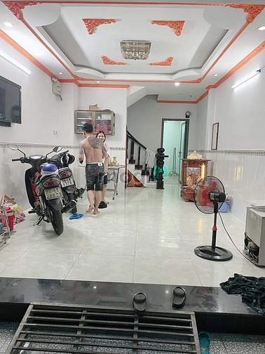 Hình ảnh Nhà mới 90%-9 phòng , đang thuê kín,- hxh+thông-thu nhập 35tr/tháng