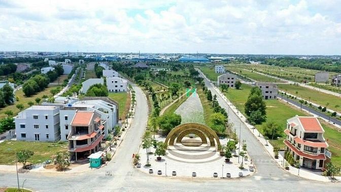 Hình ảnh Bán đất F4-82m2, Làng Sen Việt Nam Long An.