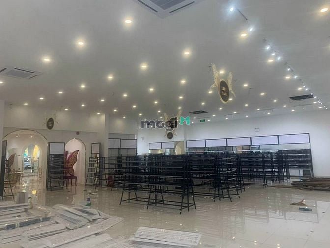 Hình ảnh Cho thuê cửa hàng Pasteur, P6, Q3, 20x40m, Giá 250 triệu