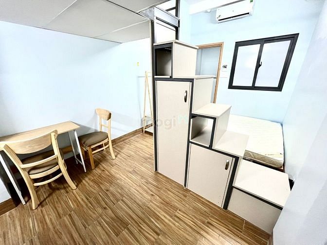 Hình ảnh Căn Hộ Dịch Vụ Ngay Gần Ngã Tư Hàng Xanh