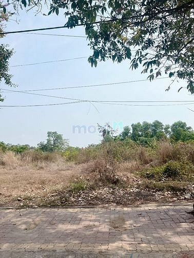 Hình ảnh Bán đất MT đường Chu Văn An, gần bệnh viện Bà Rịa.