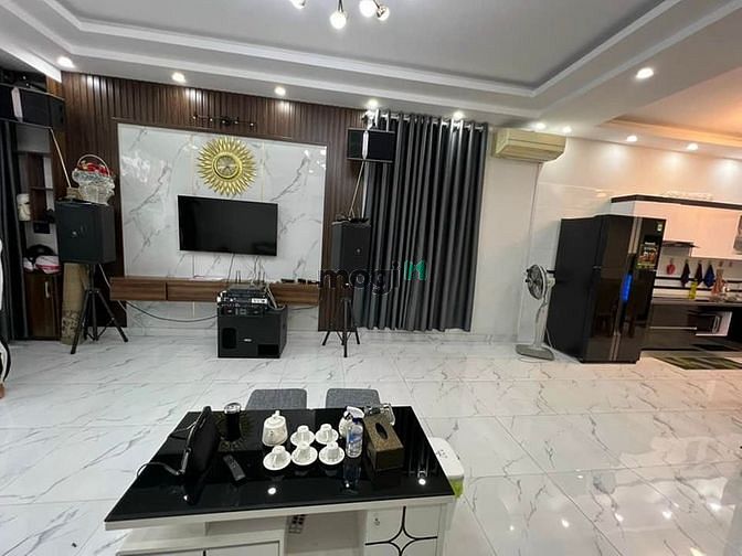 Hình ảnh Tân Bình, đường Âu Cơ, 42m2, giá 2 tỷ 4