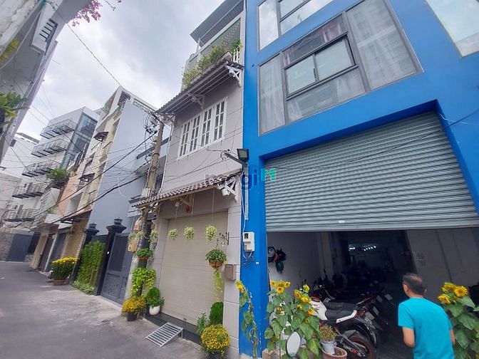 Hình ảnh Nhà tân phú, đường 6m, 5 tầng, 8 phòng, 6,2 tỷ.