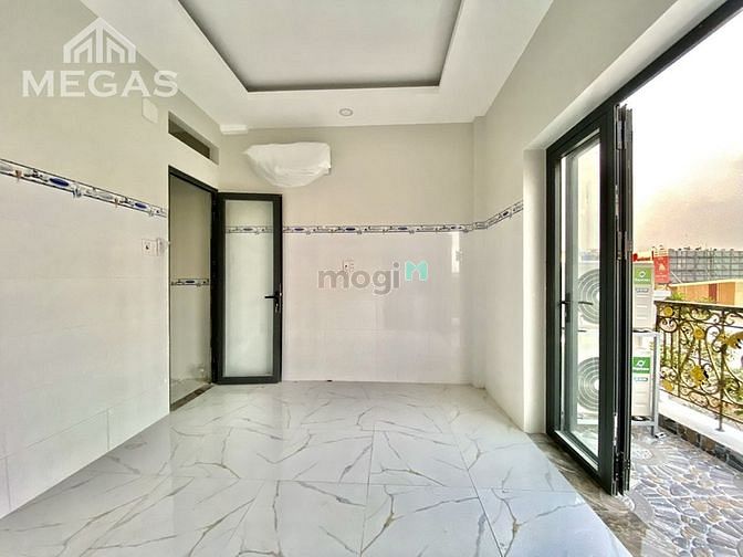 Hình ảnh Phòng trọ Cao cấp sát Lê Trọng Tấn