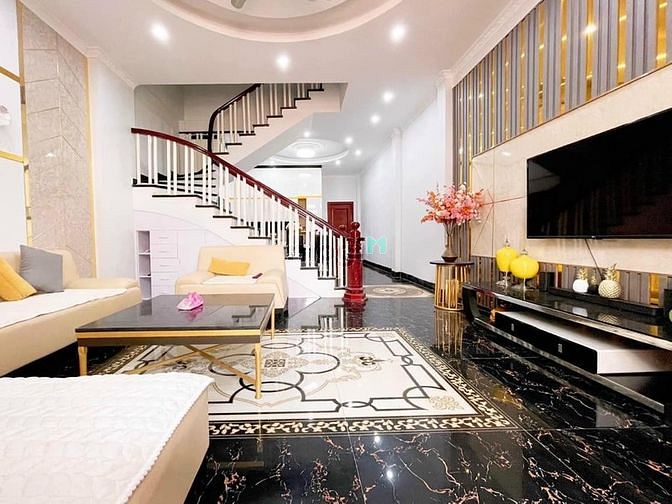 Hình ảnh Bán nhà 3 tầng đầu gềnh Hà Khánh A DT: 75m2, MT: 5m. Hướng: ĐB nhà đẹp