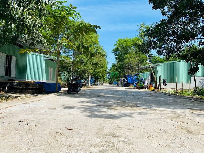 Hình ảnh Sang nhanh miếng đất view biển, gần KDL Cáp Treo Hòn Thơm, có sổ sẵn