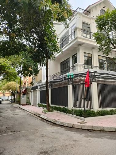 Hình ảnh Cho thuê biệt thự Mễ Trì - Nam Từ Liêm - HN DT 150m2, 4 nổi, 1 hầm