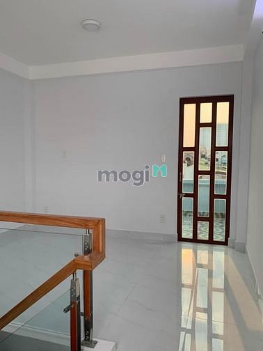 Hình ảnh Nhà mới xây. Gần chợ Bình Trị Đông mới.
